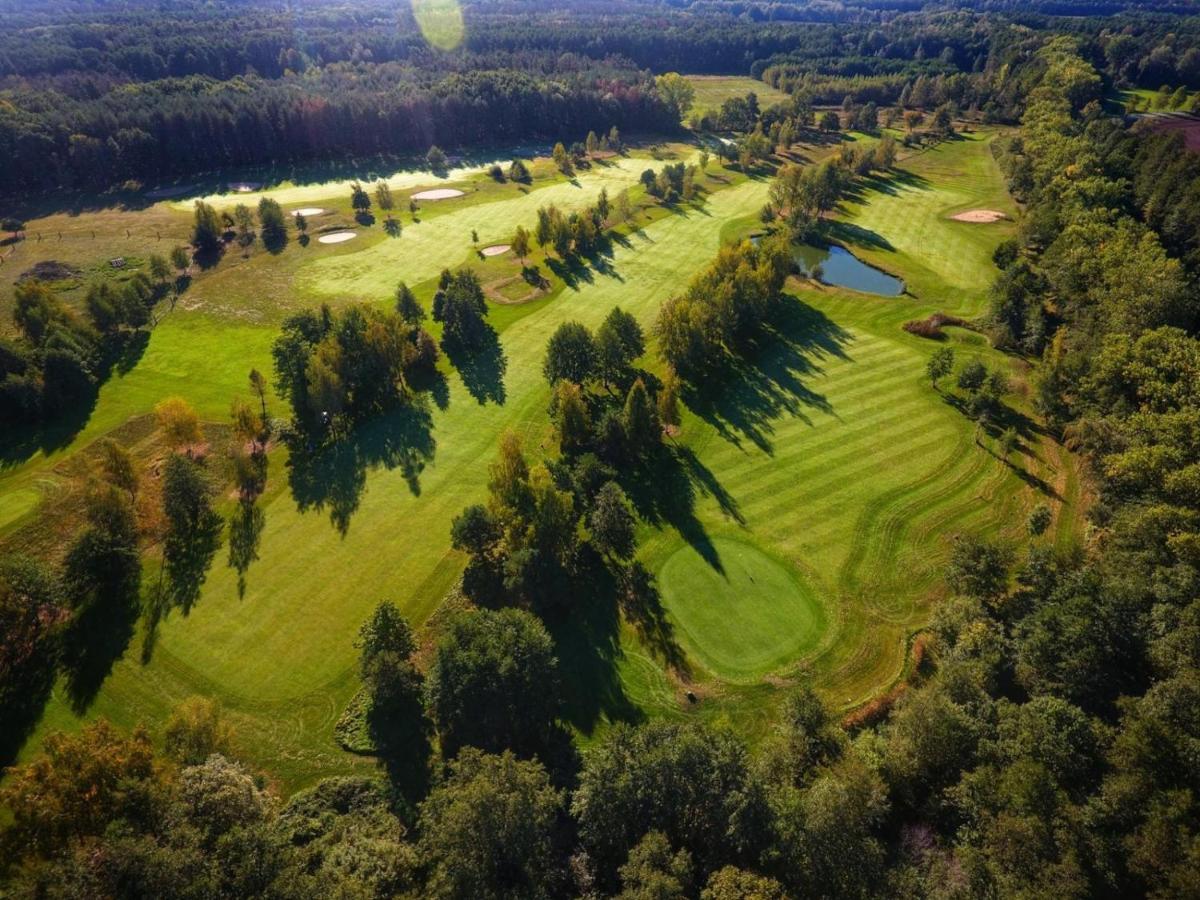 Golf Resort Lázně Bohdaneč Bagian luar foto