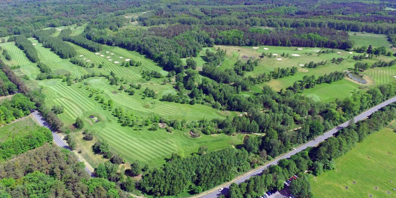 Golf Resort Lázně Bohdaneč Bagian luar foto